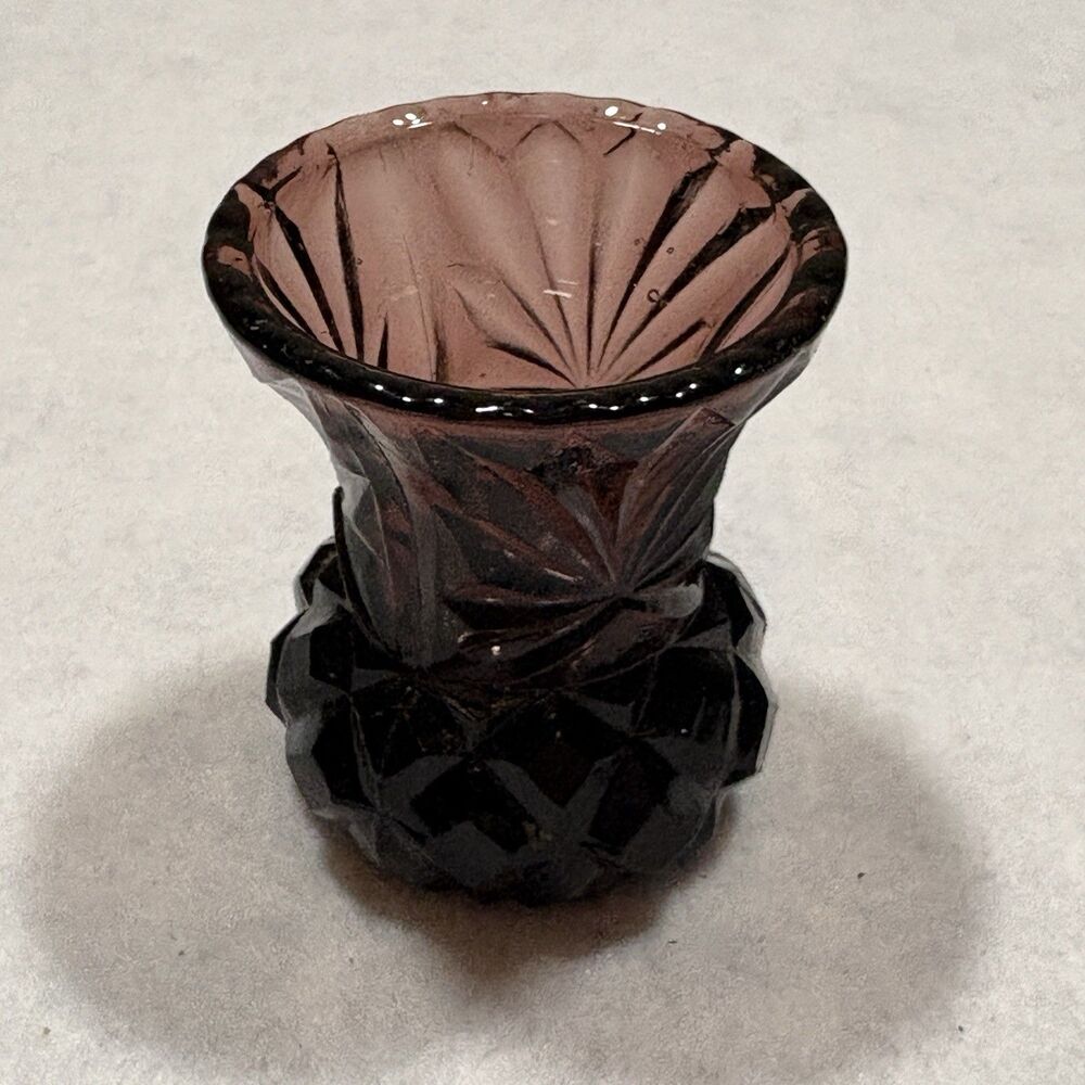 VTG Amethyst Glass Toothpick Holder Starburst Fan Pattern Purple Pressed Glass